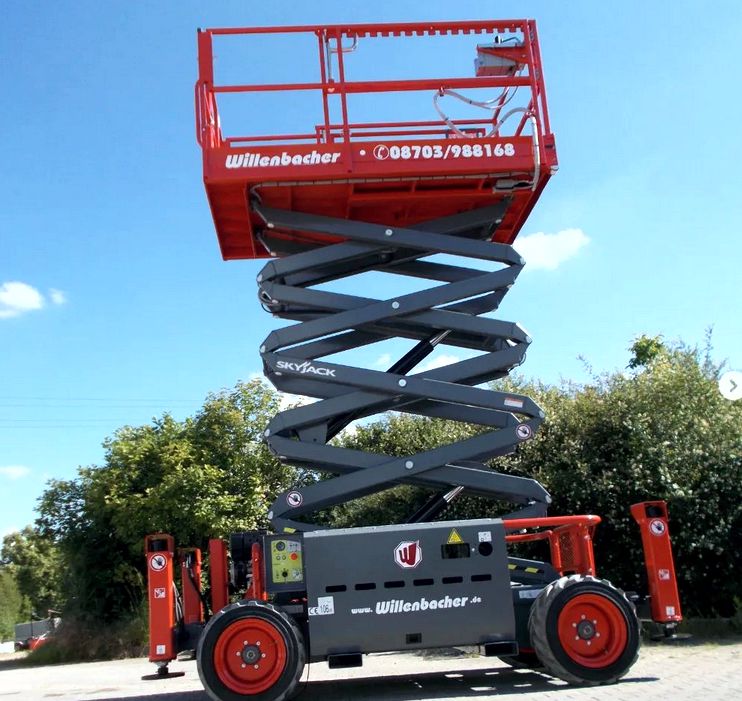 Skyjack SJ6832